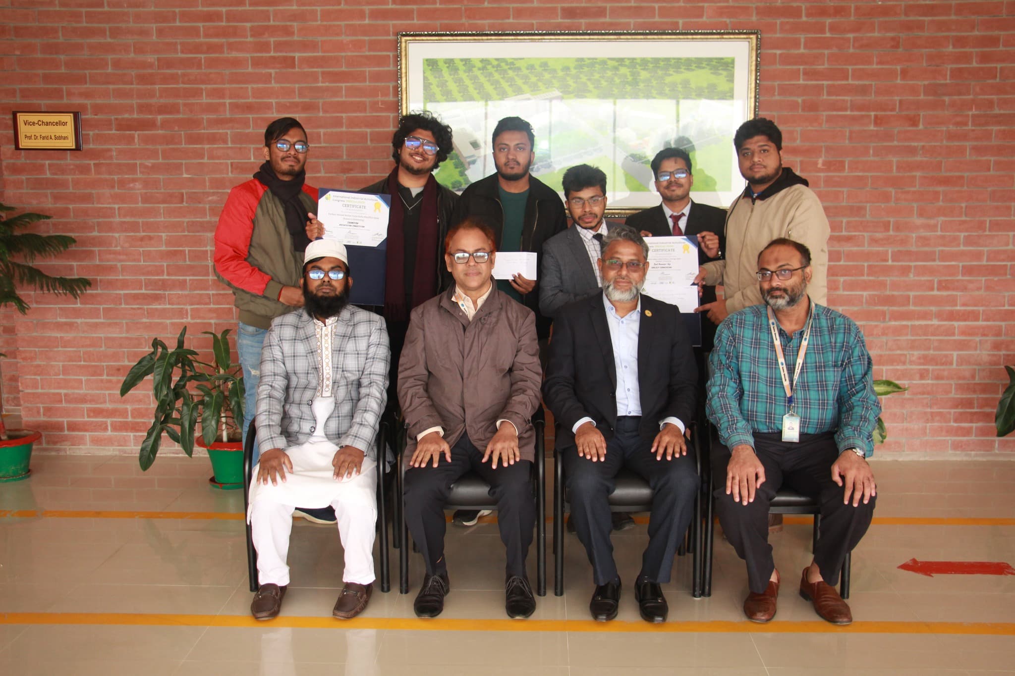 𝐂𝐨𝐧𝐠𝐫𝐚𝐭𝐮𝐥𝐚𝐭𝐢𝐨𝐧𝐬 𝐭𝐨 𝐈𝐄𝐄𝐄 𝐄𝐚𝐬𝐭𝐞𝐫𝐧 𝐔𝐧𝐢𝐯𝐞𝐫𝐬𝐢𝐭𝐲 𝐒𝐭𝐮𝐝𝐞𝐧𝐭 𝐁𝐫𝐚𝐧𝐜𝐡 𝐟𝐨𝐫 𝐒𝐞𝐜𝐮𝐫𝐢𝐧𝐠 𝐓𝐨𝐩 𝐇𝐨𝐧𝐨𝐫𝐬 𝐚𝐭 𝐈𝐍𝐃𝐂𝐨𝐧 𝟐𝟎𝟐𝟓