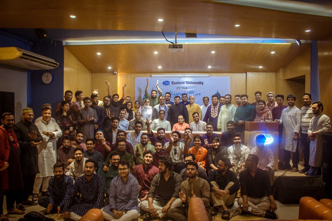 ইস্টার্ন ইউনিভার্সিটির আইন অনুষদের আয়োজনে ‘অ্যালামনাই ইফতার ও রিইউনিয়ন’ অনুষ্ঠিত